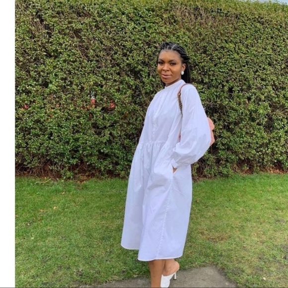 NWT H&M White poplin 100% cotton oversized dress with statement sleeves Size M - Picture 1 of 9